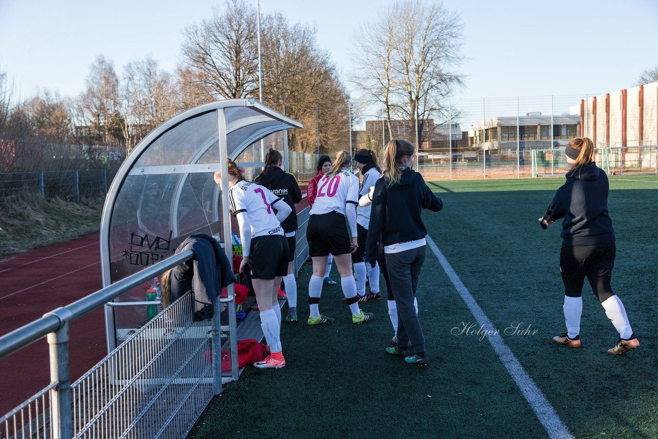 Bild 77 - Frauen SG Holstein Sued - SV Gruenweiss-Siebenbaeumen : Ergebnis: 0:2